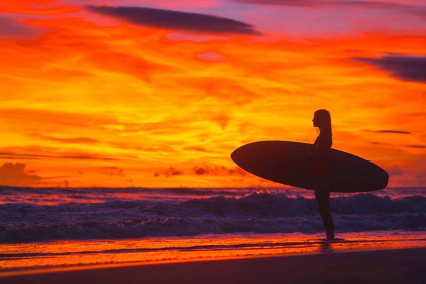 Choosing the Right Silhouette and Material for a Statement Sleeve Top in a Formal Setting?